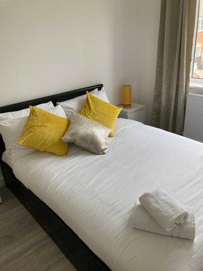 Gresham Home - Close To Excel, Contractors, Relocators, Paid Parking London Exterior foto