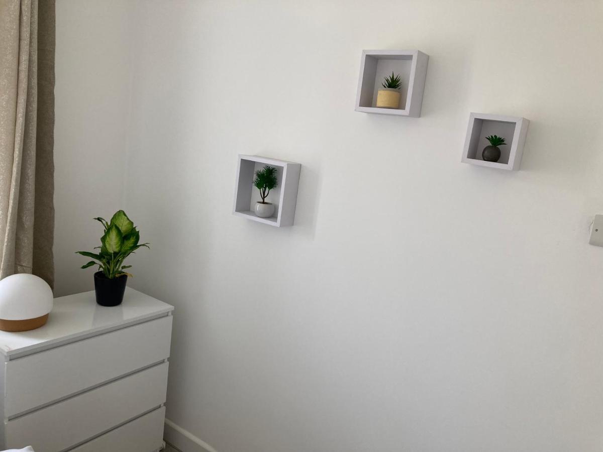Gresham Home - Close To Excel, Contractors, Relocators, Paid Parking London Exterior foto